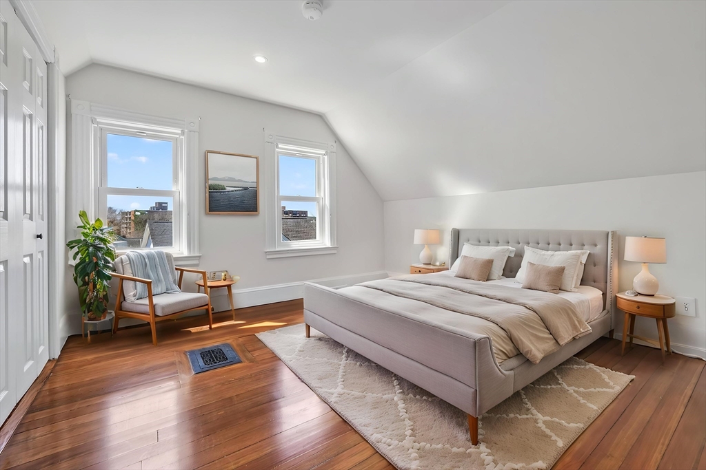 56 Frankiln Steet # 56