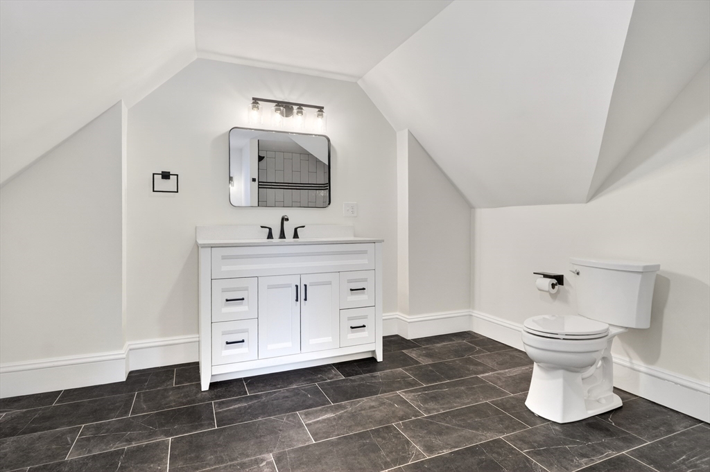 56 Frankiln Steet # 56