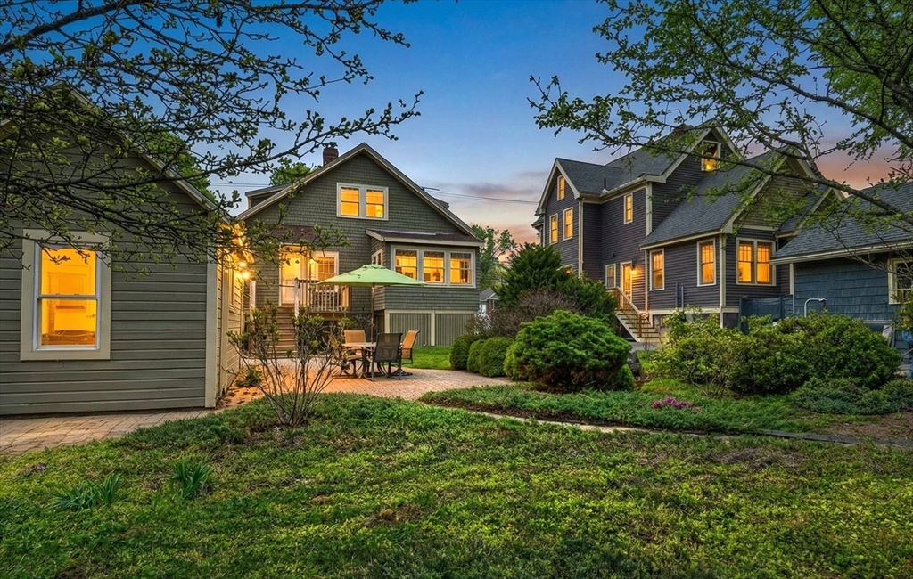 15 Boardman Ave