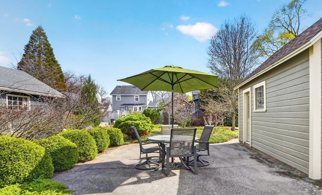 15 Boardman Ave