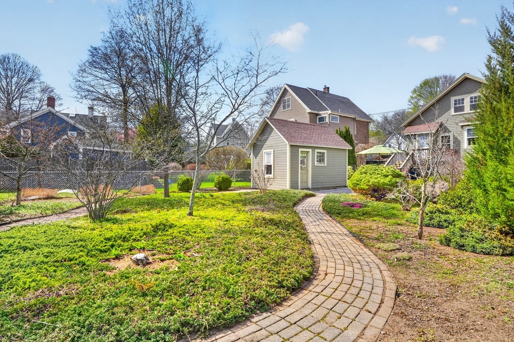 15 Boardman Ave