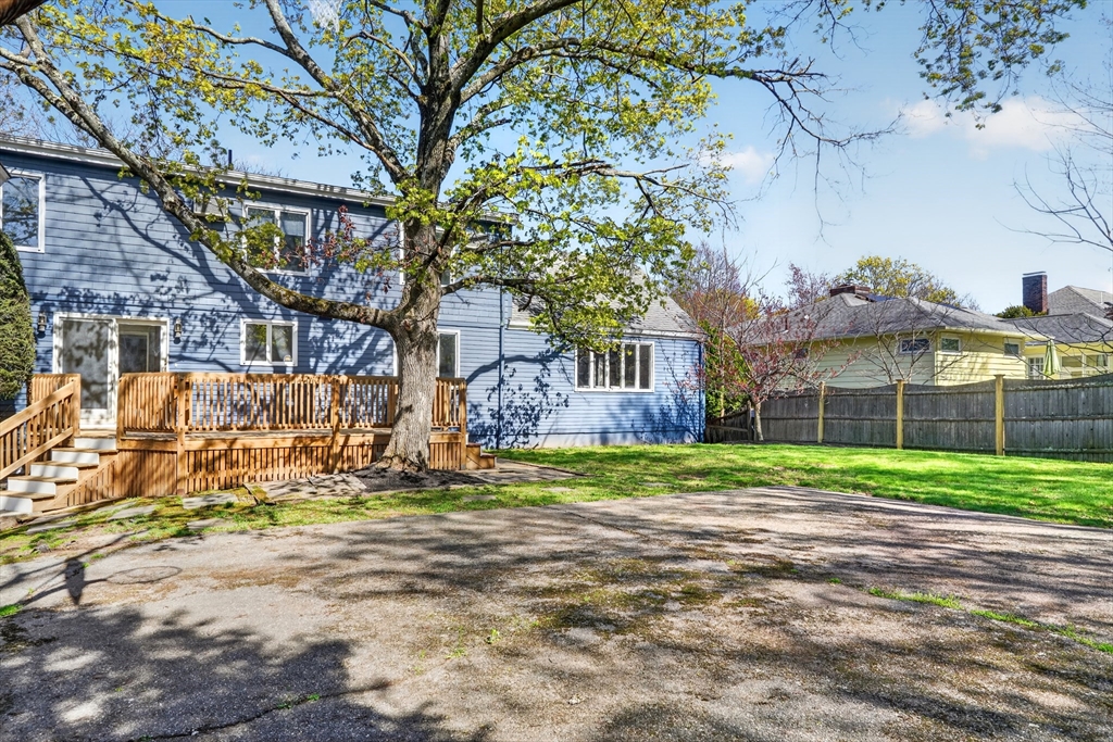 26 Garfield Rd