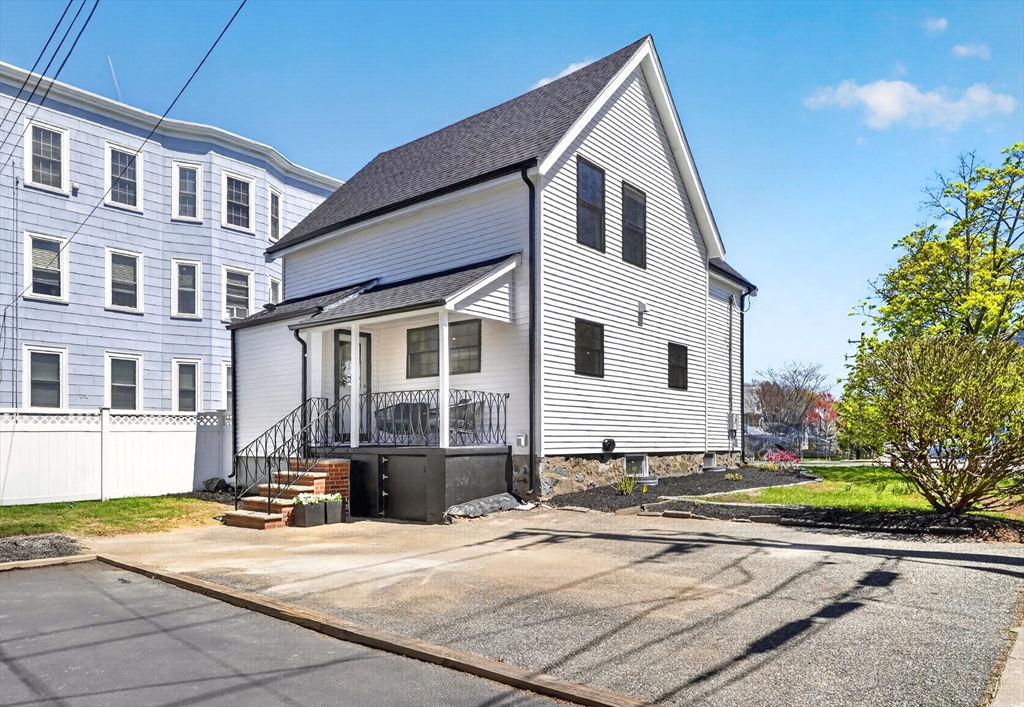 1078 Main Street # 1