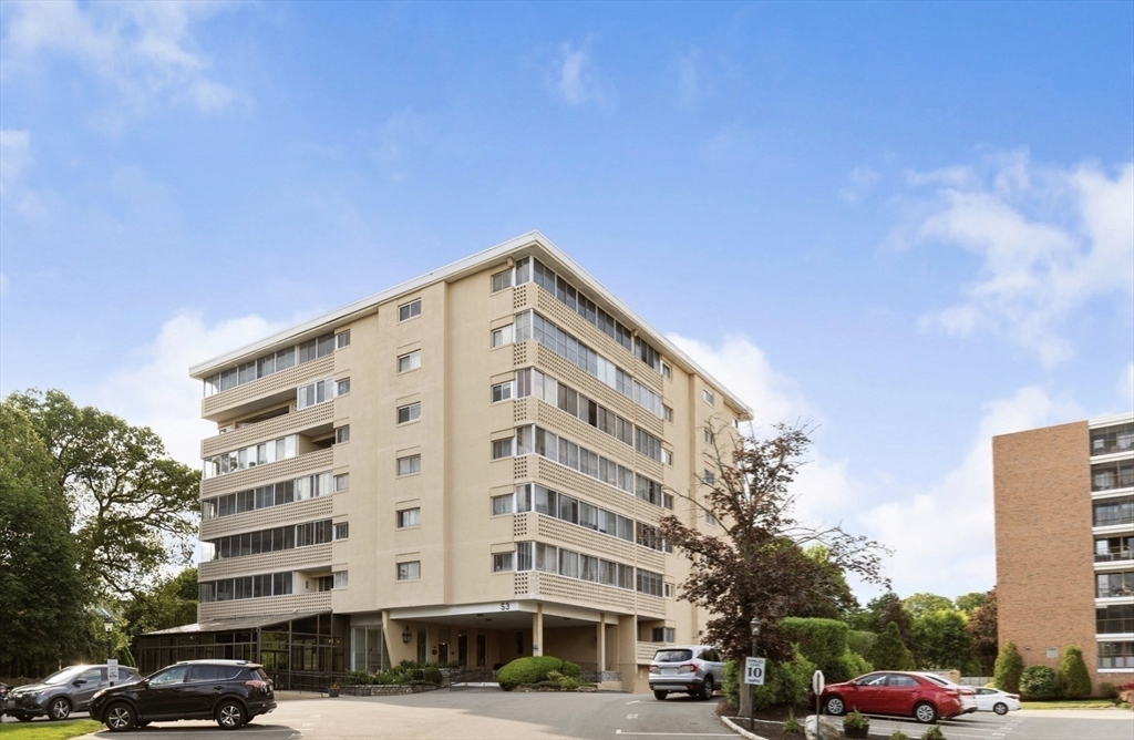 53 Melrose St Unit: 5H