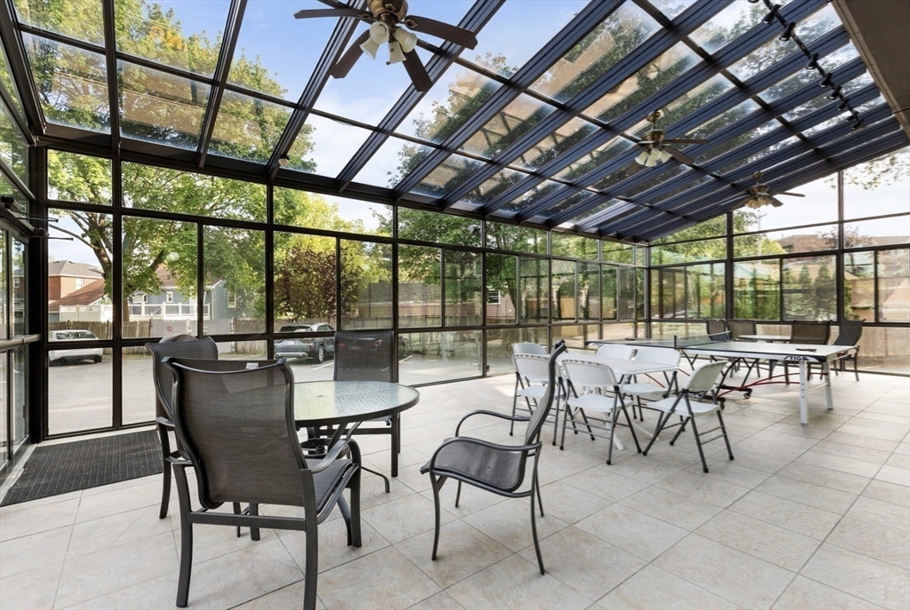 53 Melrose St Unit: 5H