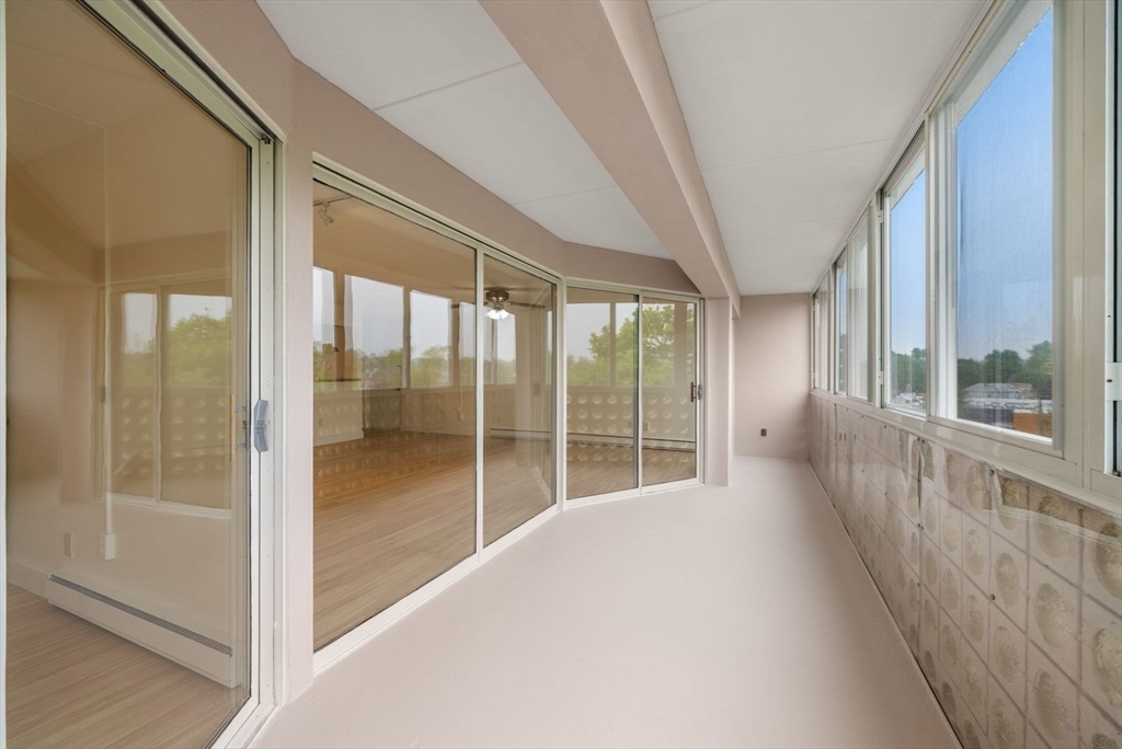 53 Melrose St Unit: 5H