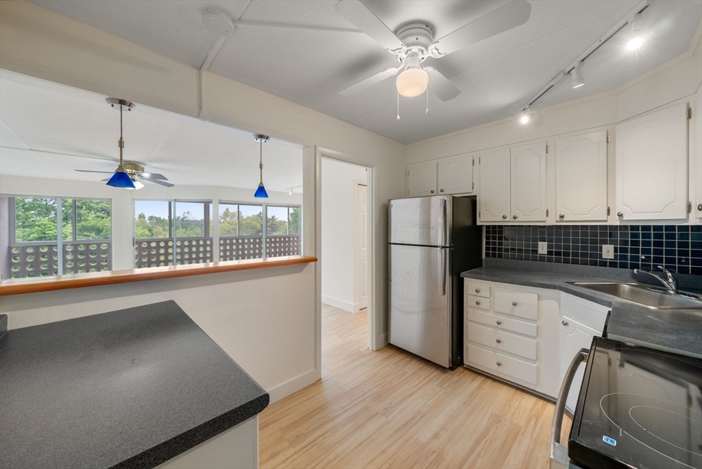 53 Melrose St Unit: 5H