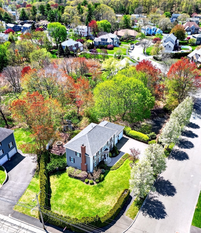 2 Heritage Lane