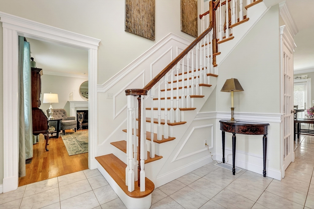 2 Heritage Lane
