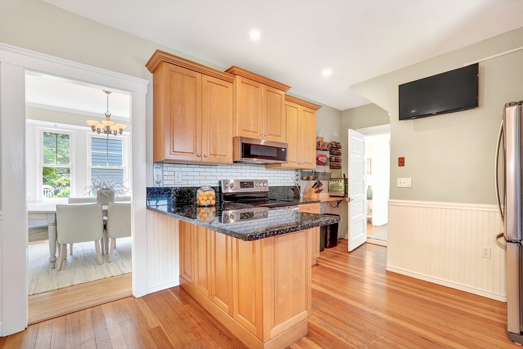 45 Maple Rd
