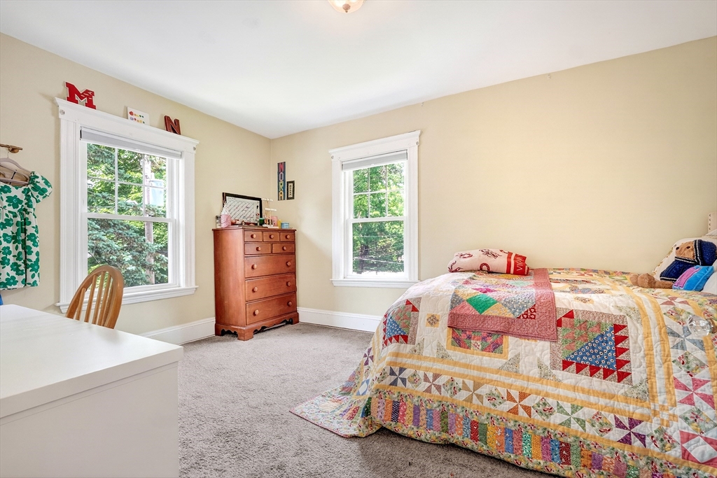 45 Maple Rd