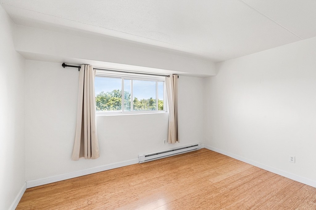 53 Melrose St Unit: 6F
