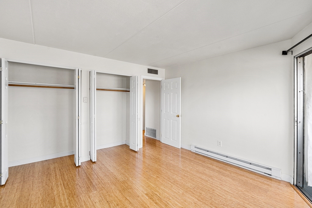 53 Melrose St Unit: 6F