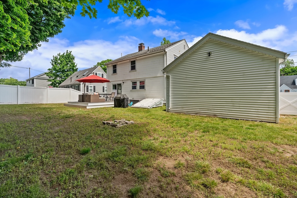 9 Chapman Rd