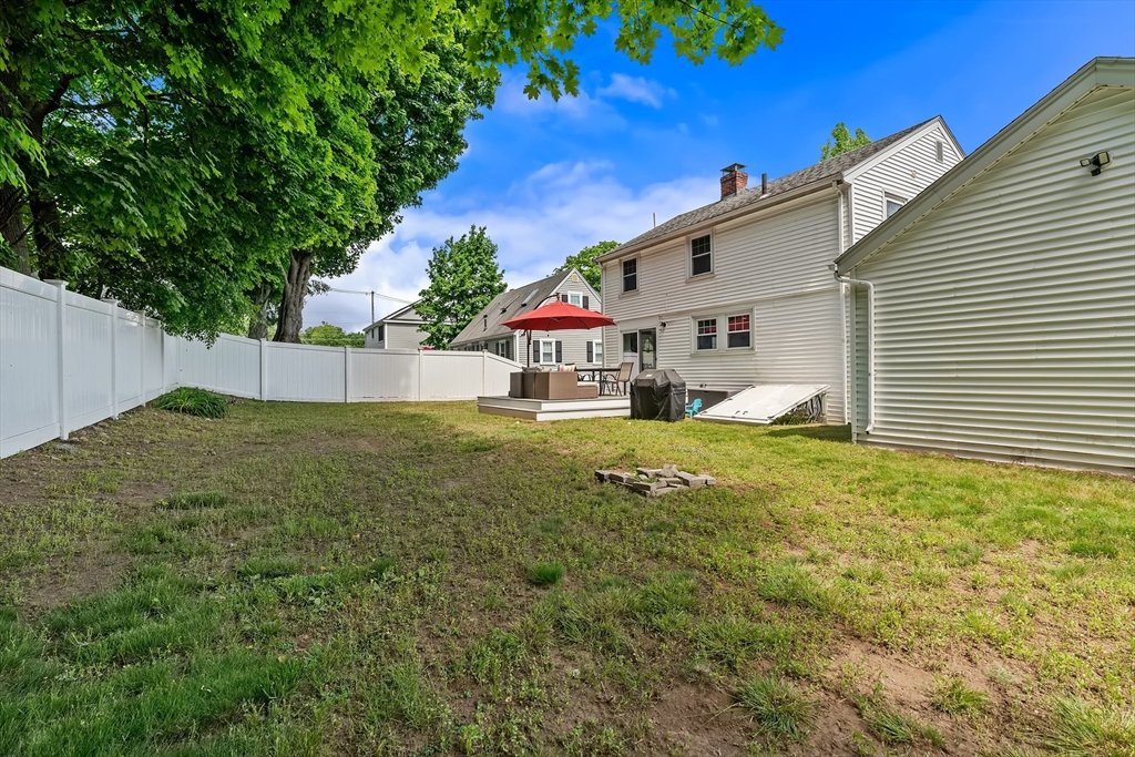 9 Chapman Rd