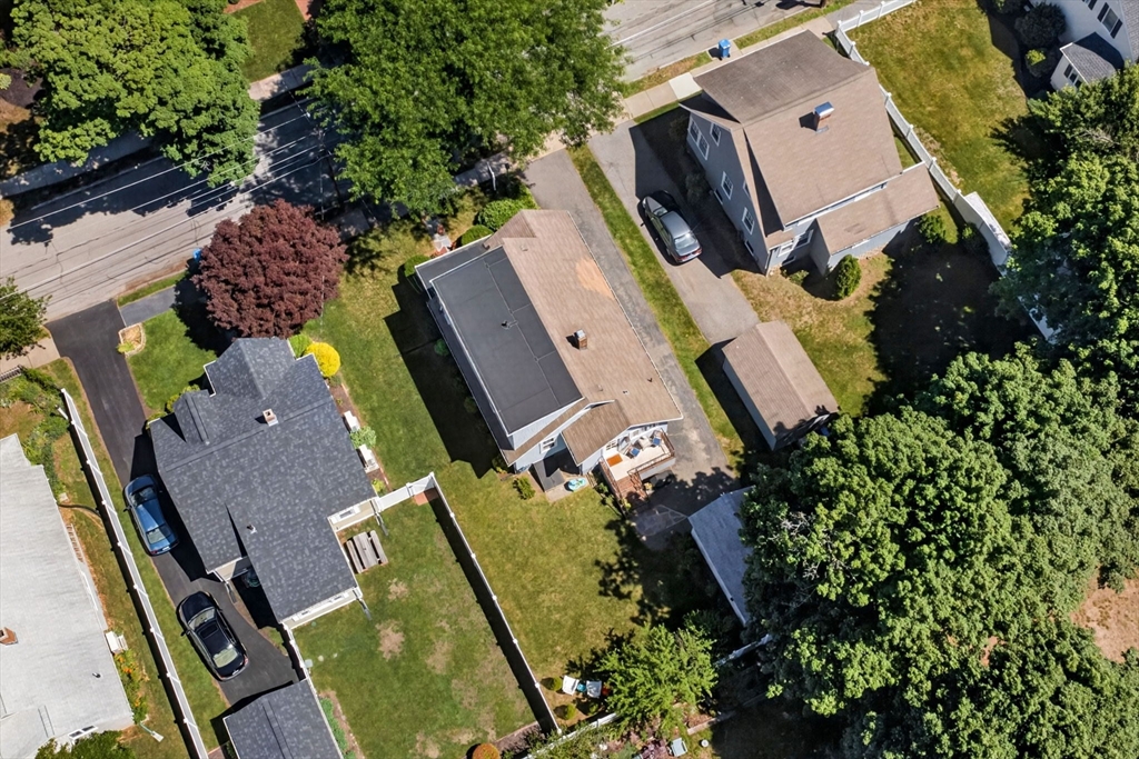 18 Hanson St.