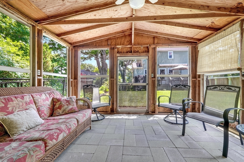 122 Altamont Ave.