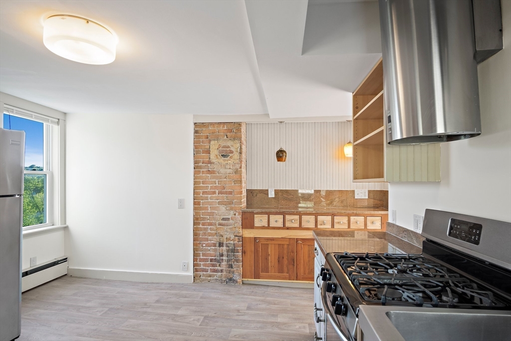 83 Marvin Rd # 3
