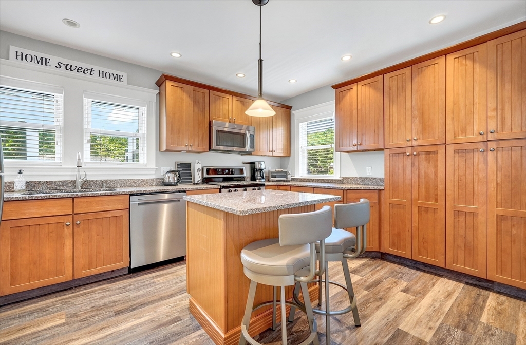 34 Greenwood Avenue
