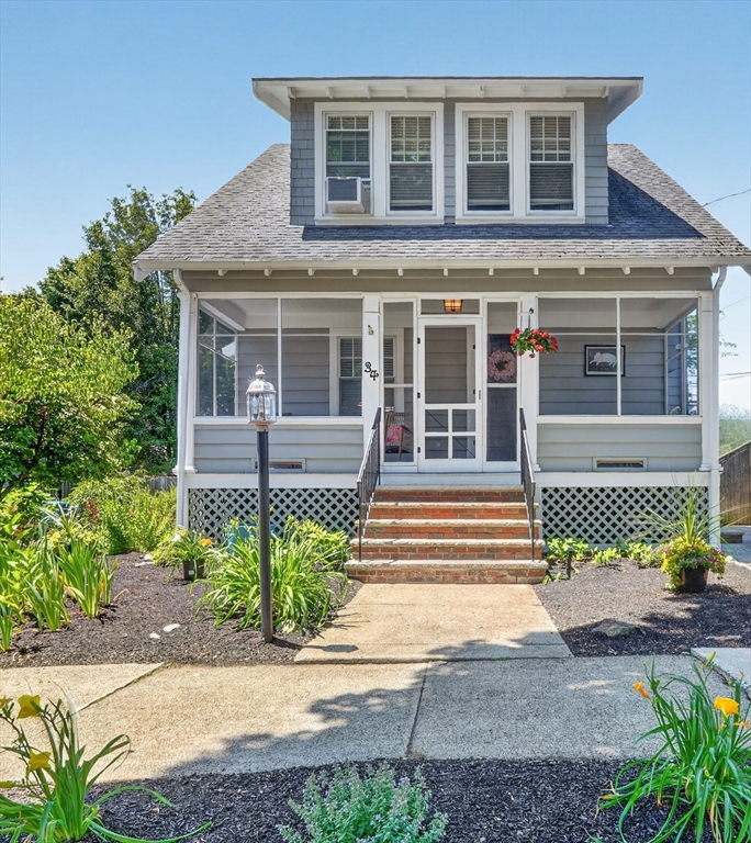 34 Greenwood Avenue
