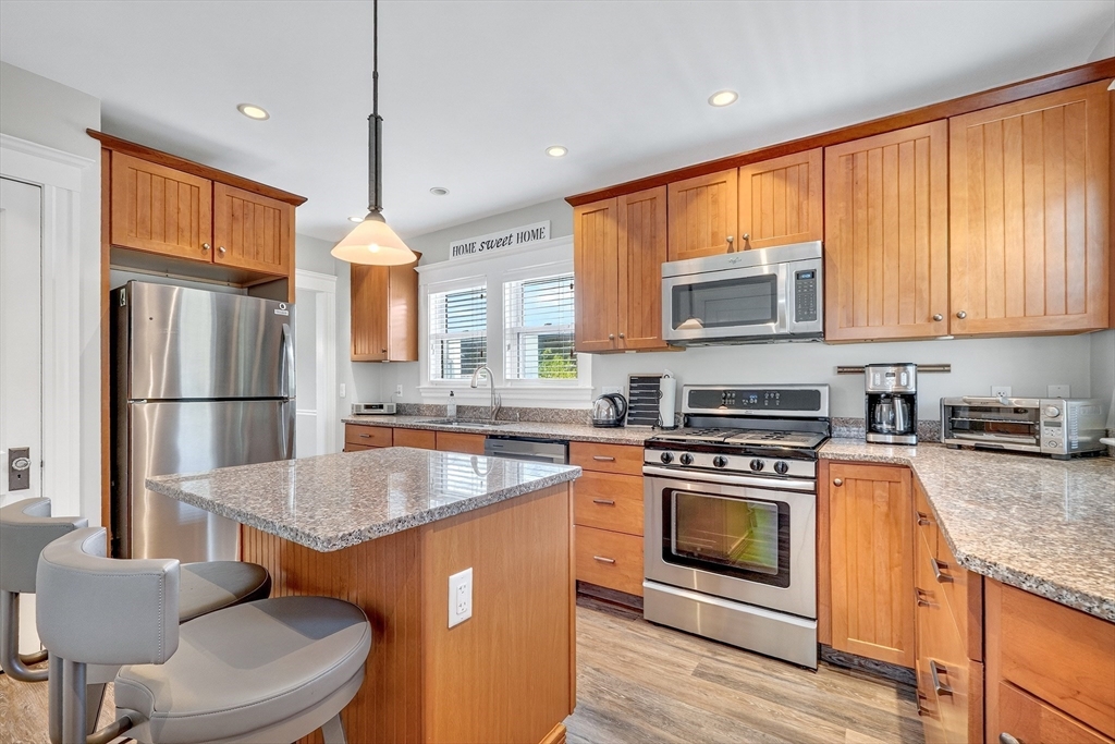 34 Greenwood Avenue