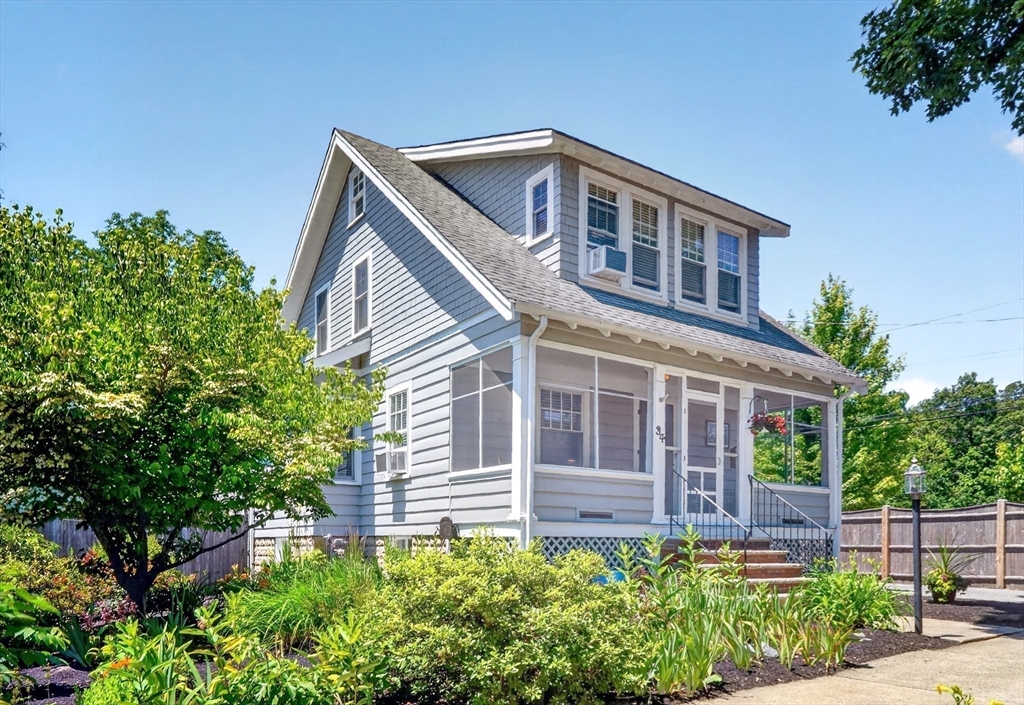 34 Greenwood Avenue