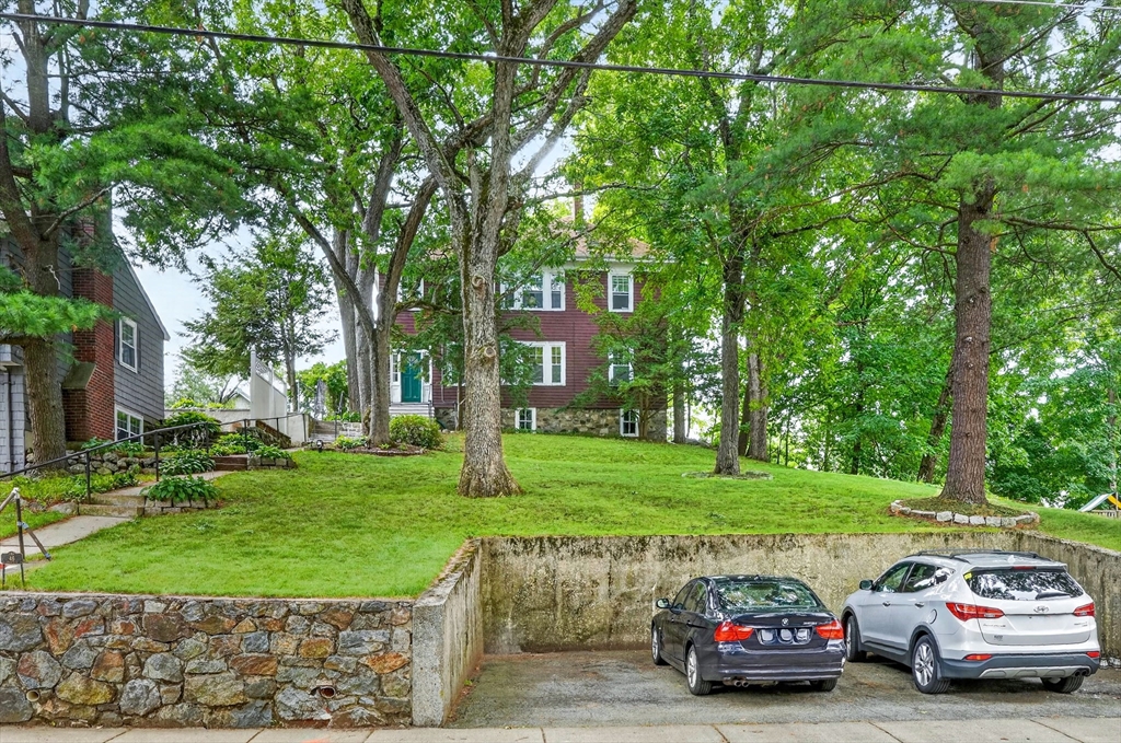 46 Oakland Street