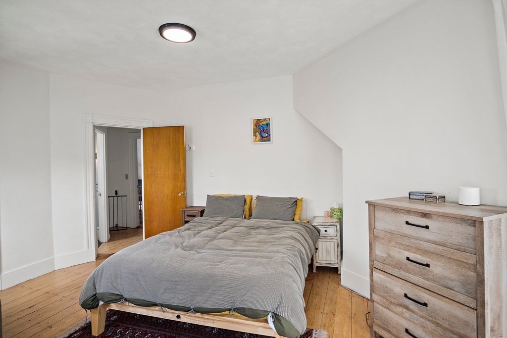 135 Clifton Street # 3
