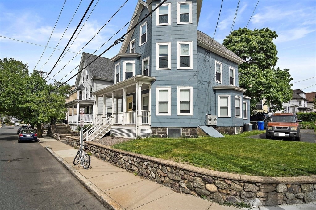 135 Clifton Street # 3