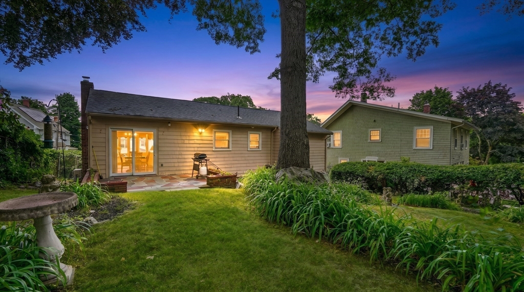 56 Nowell Rd