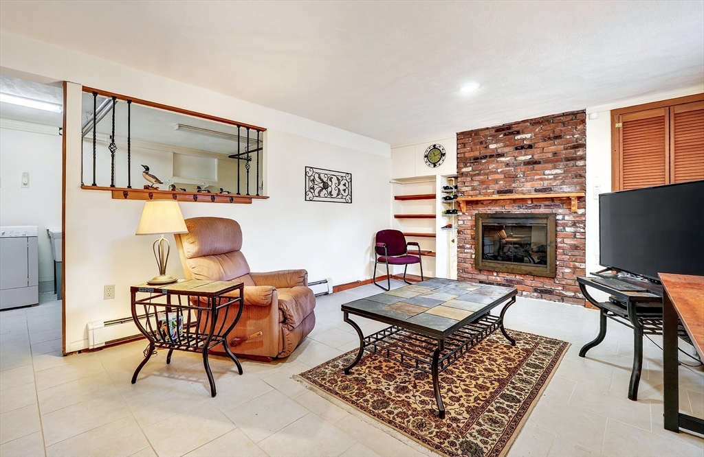 56 Nowell Rd