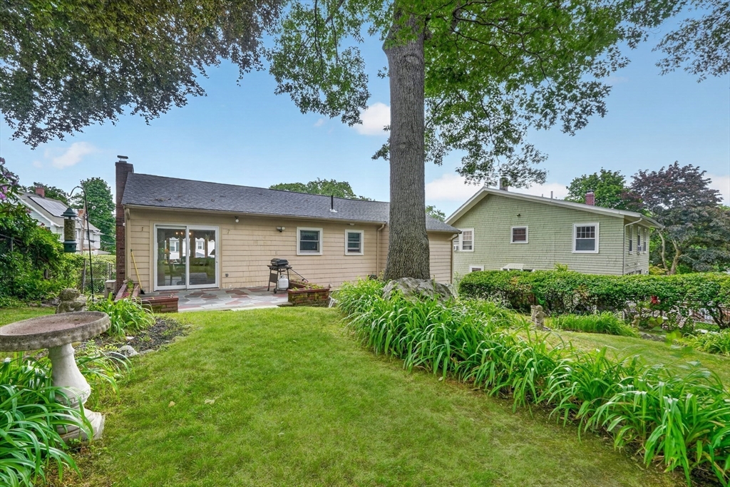 56 Nowell Rd