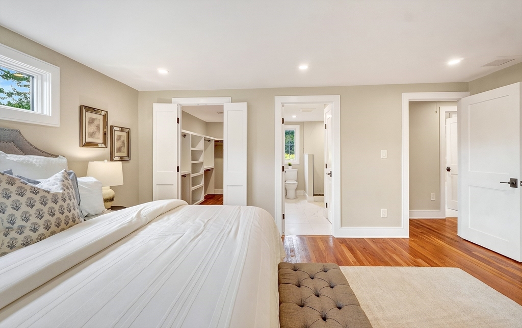 28 Fieldstone Dr