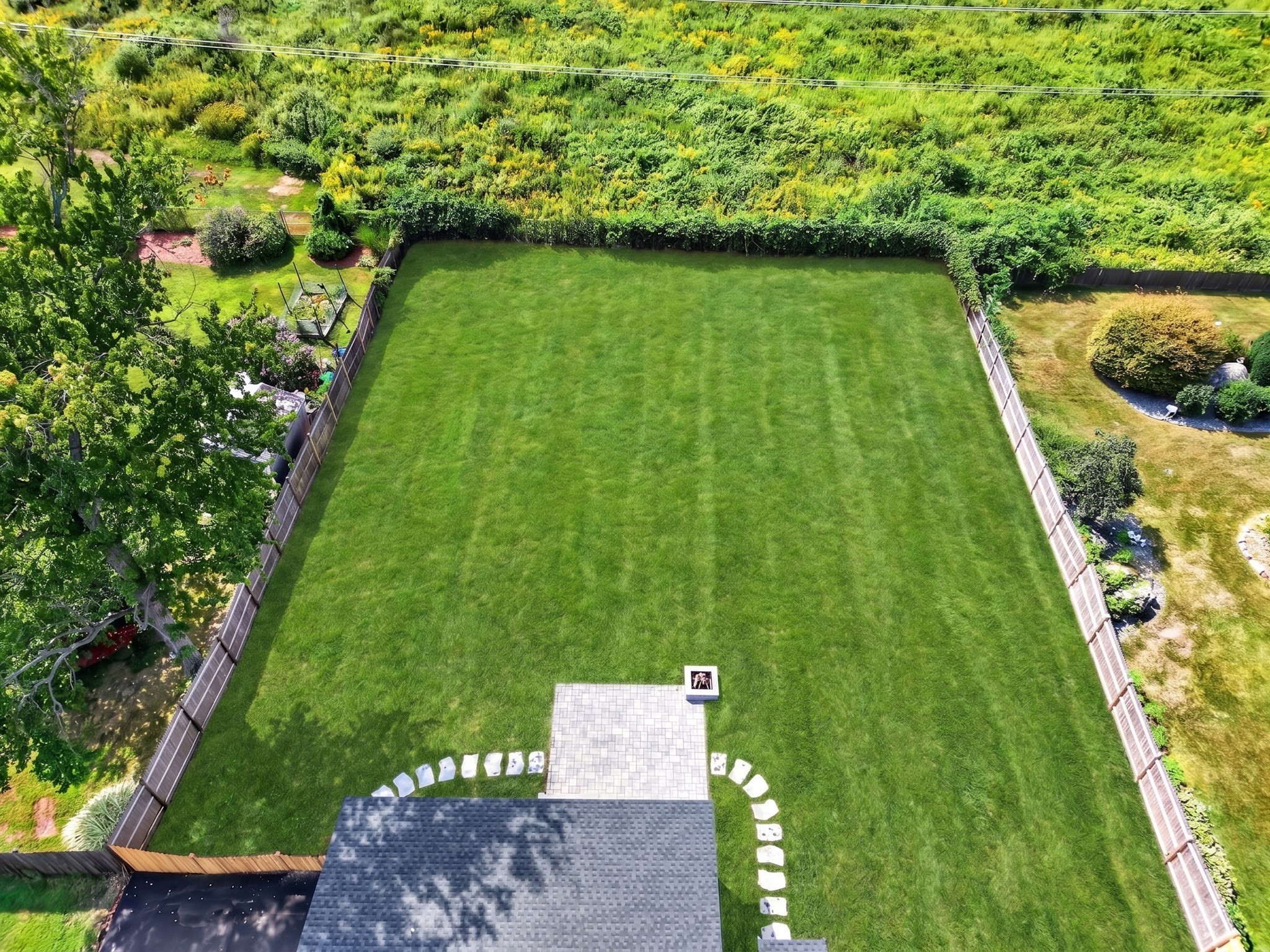 28 Fieldstone Dr