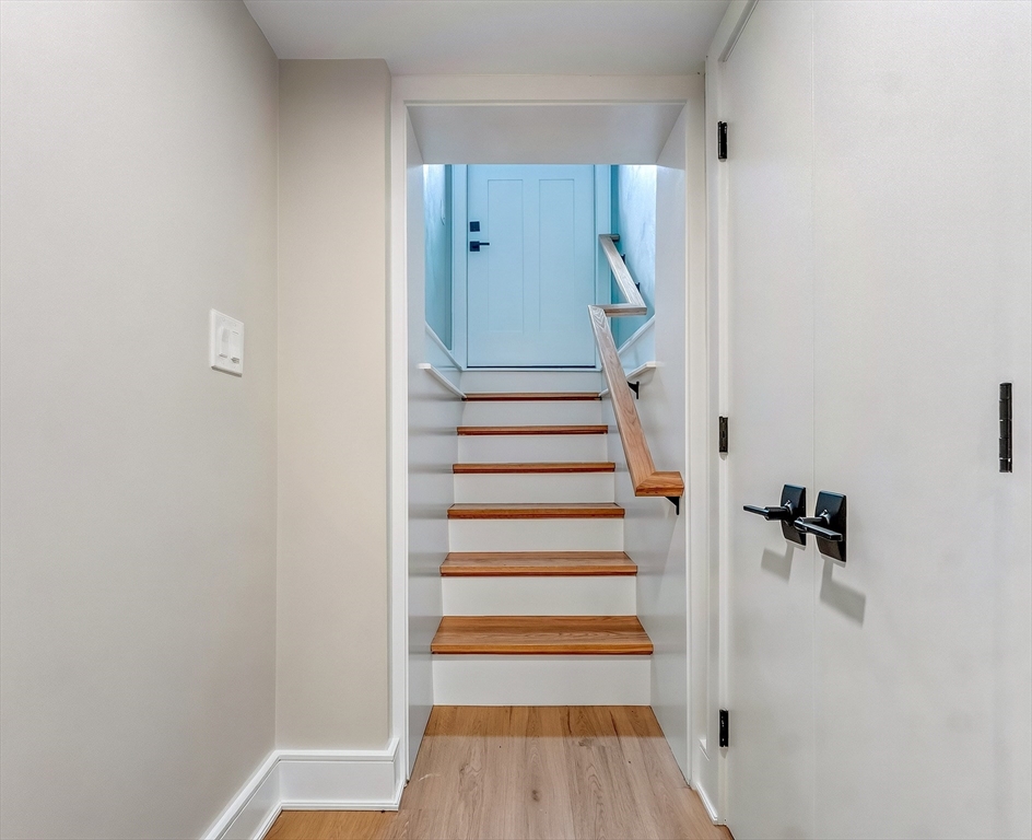 28 Fieldstone Dr