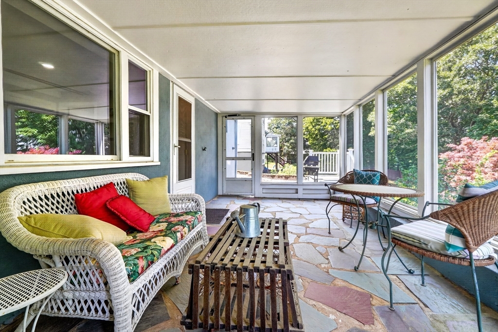 66 Stillman Rd