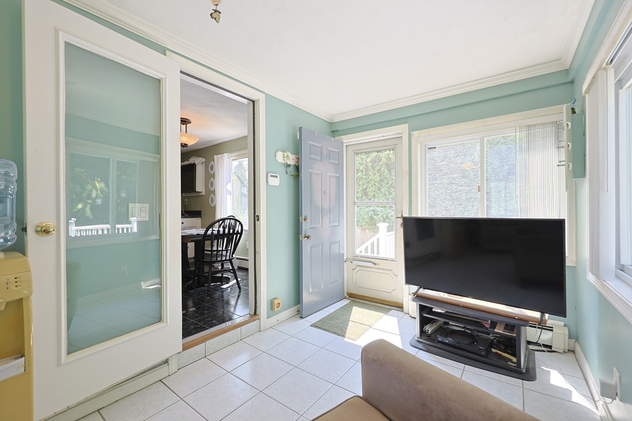 37 Cliftondale