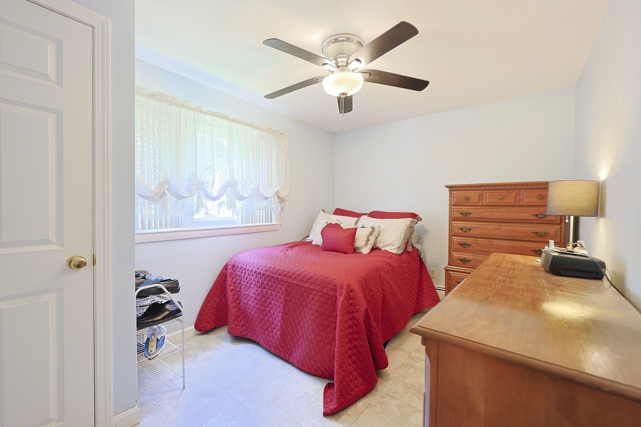 37 Cliftondale