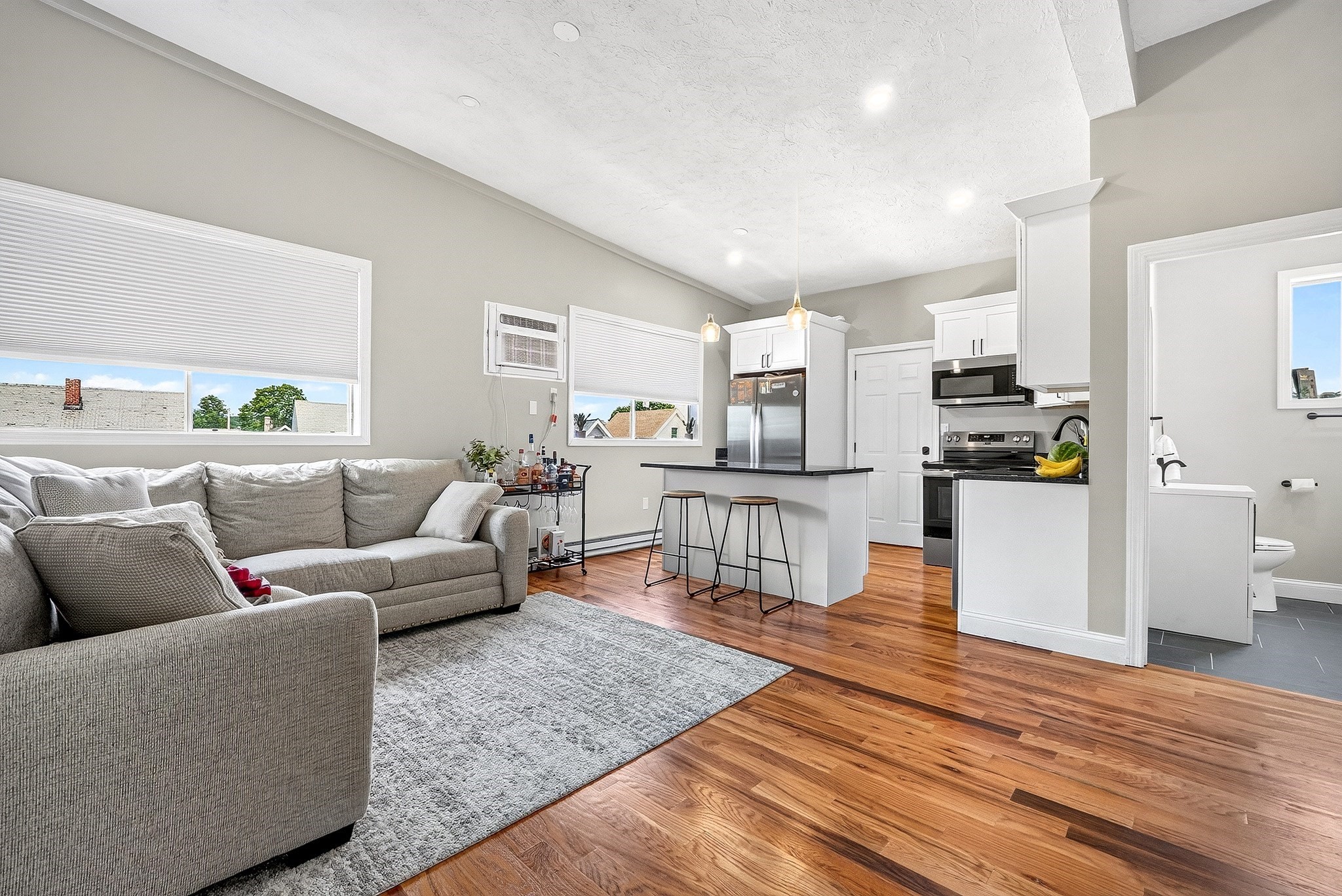 217 Highland Ave # 5