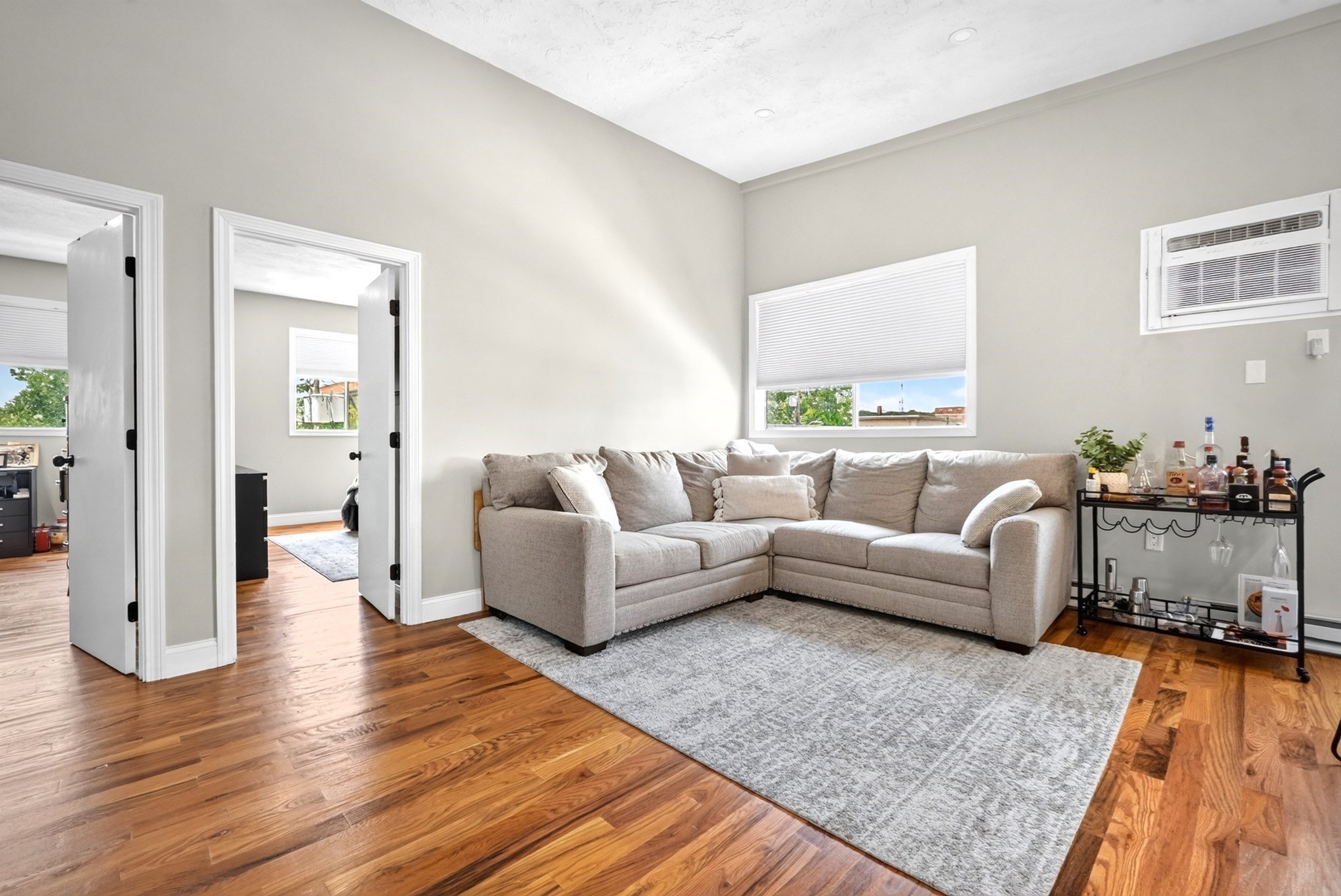 217 Highland Ave # 5