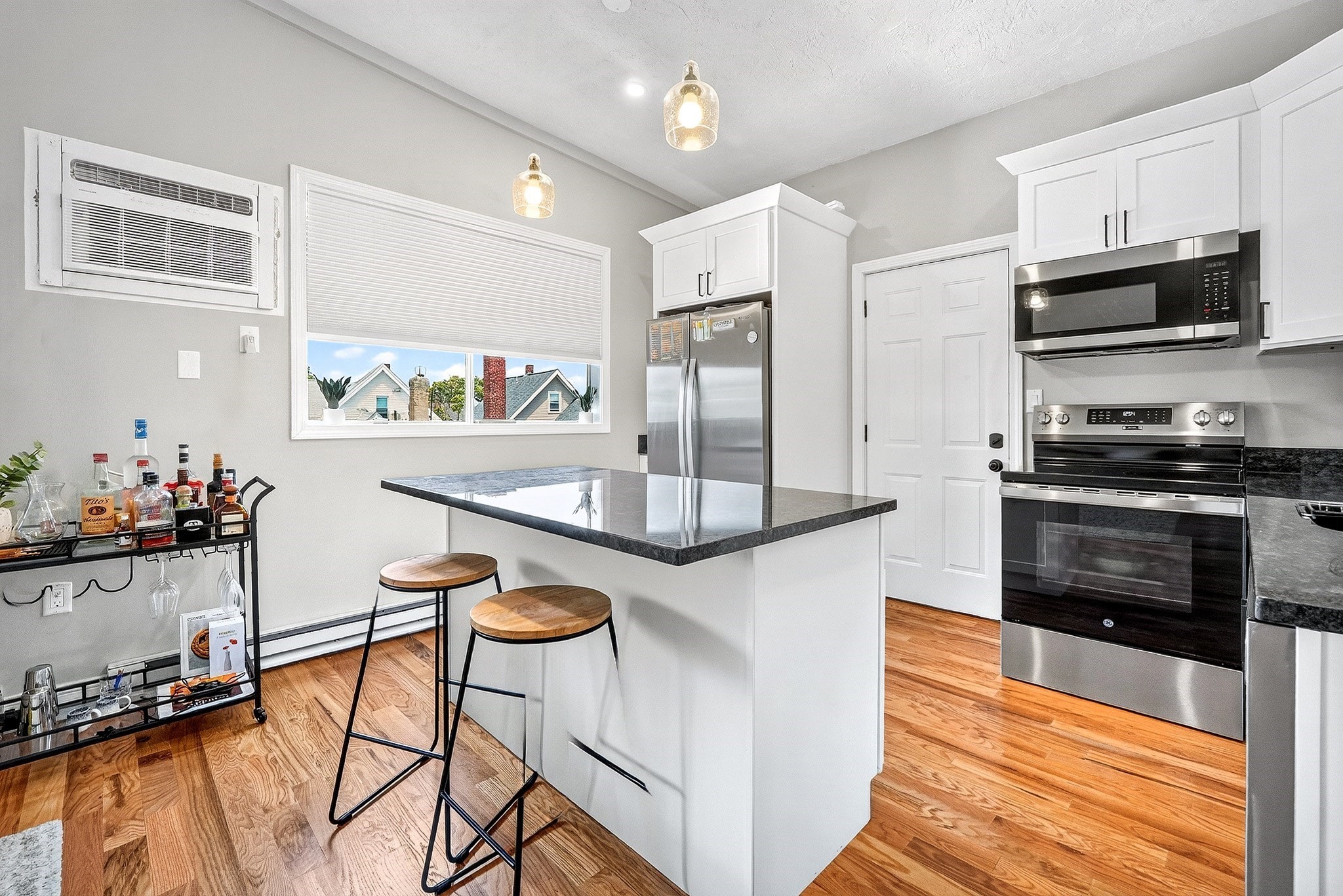 217 Highland Ave # 5