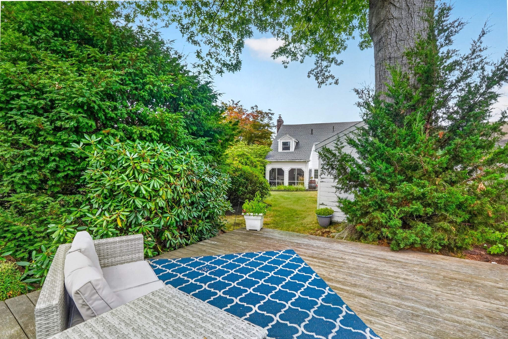 41 Hillcrest Ave