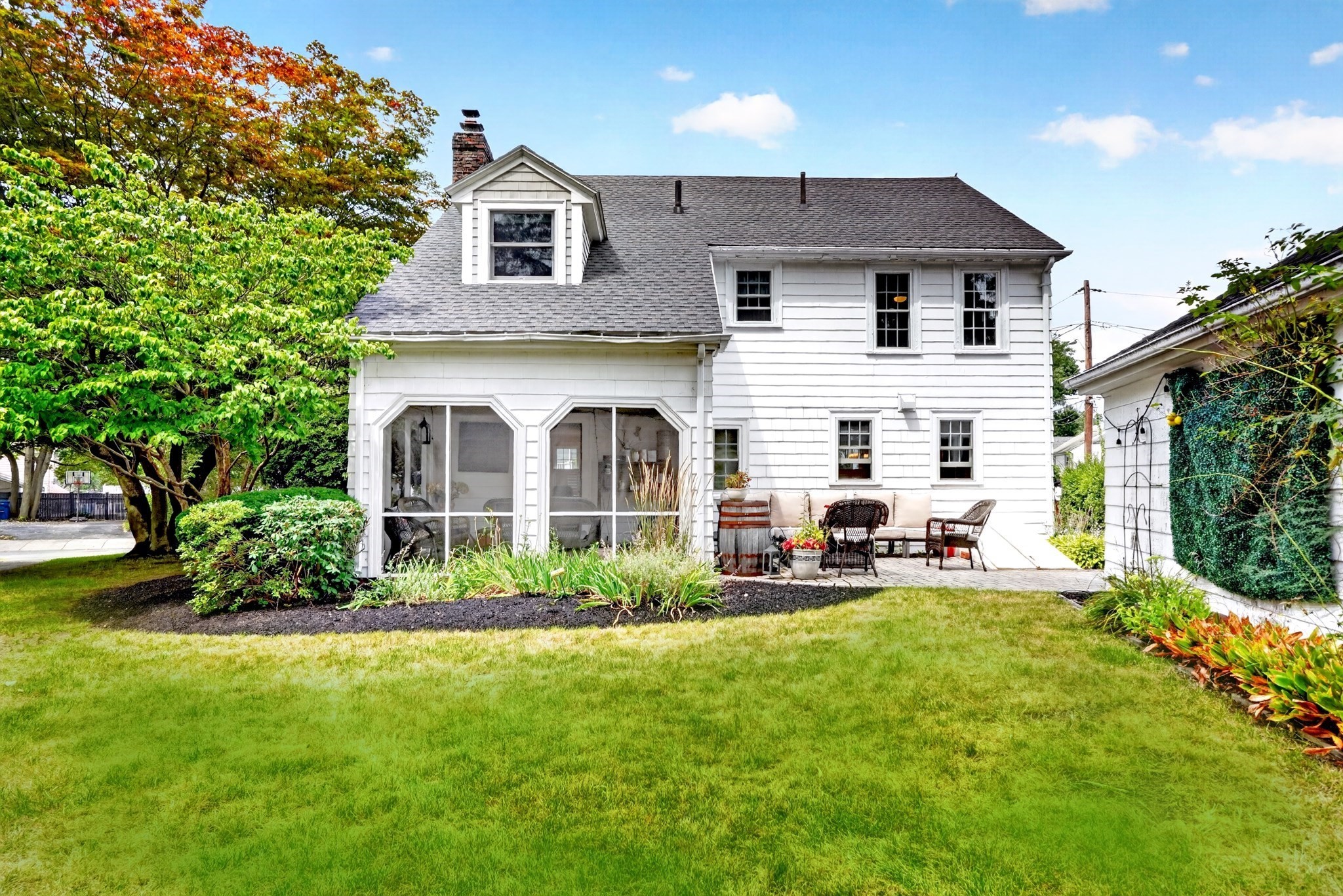 41 Hillcrest Ave