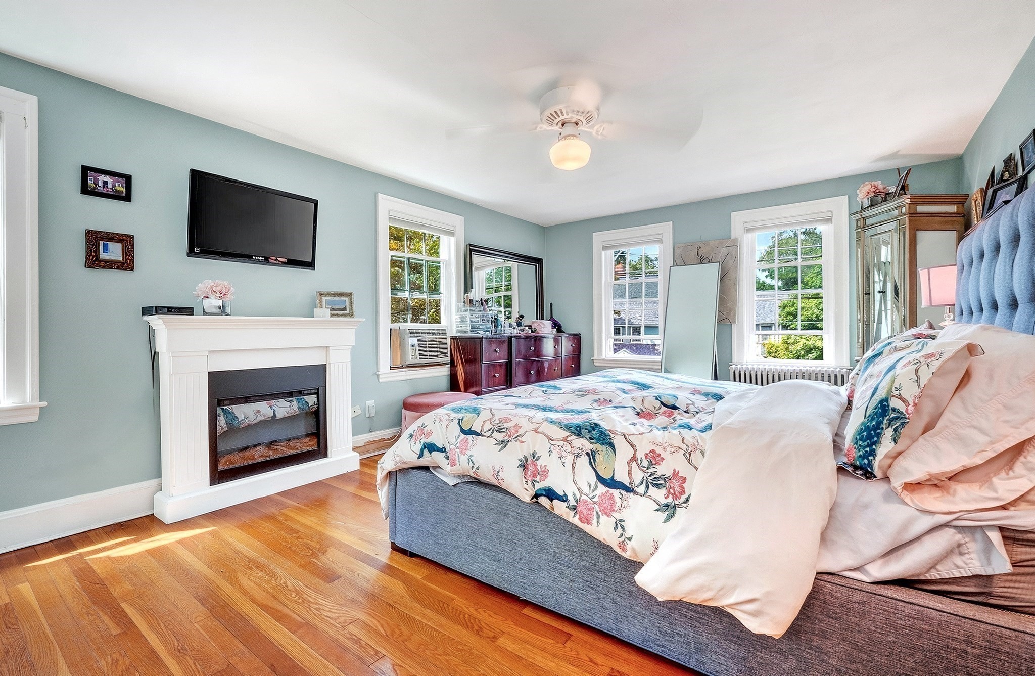 41 Hillcrest Ave