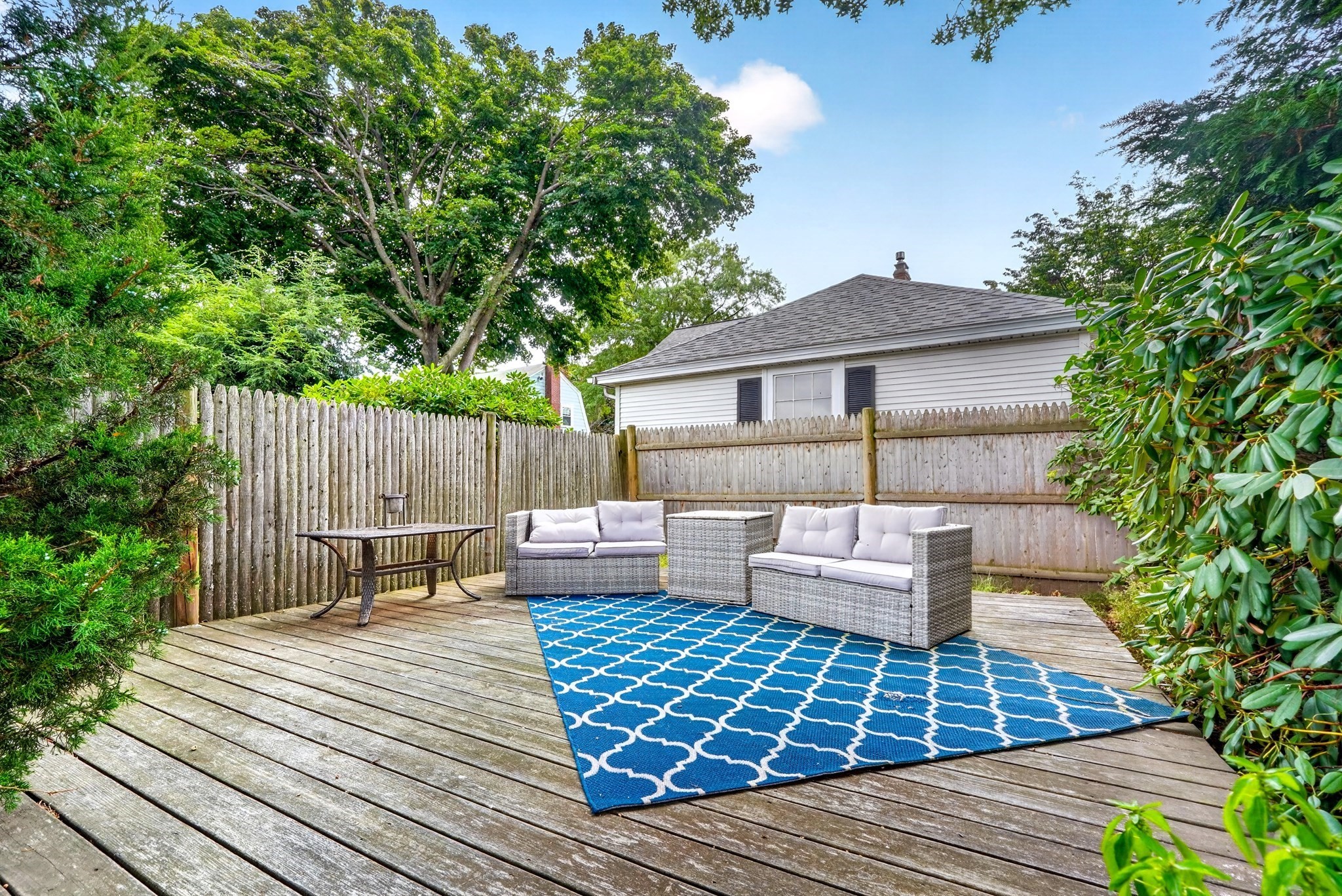 41 Hillcrest Ave