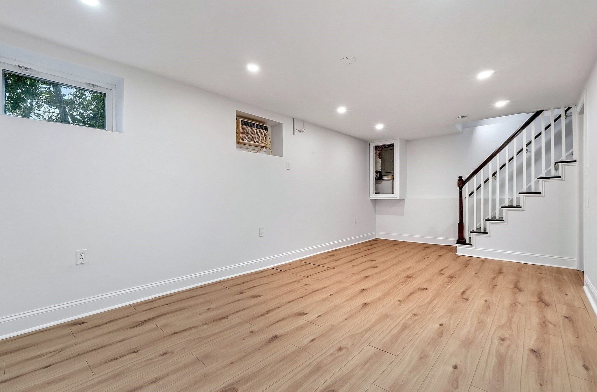 79 Whitman Avenue