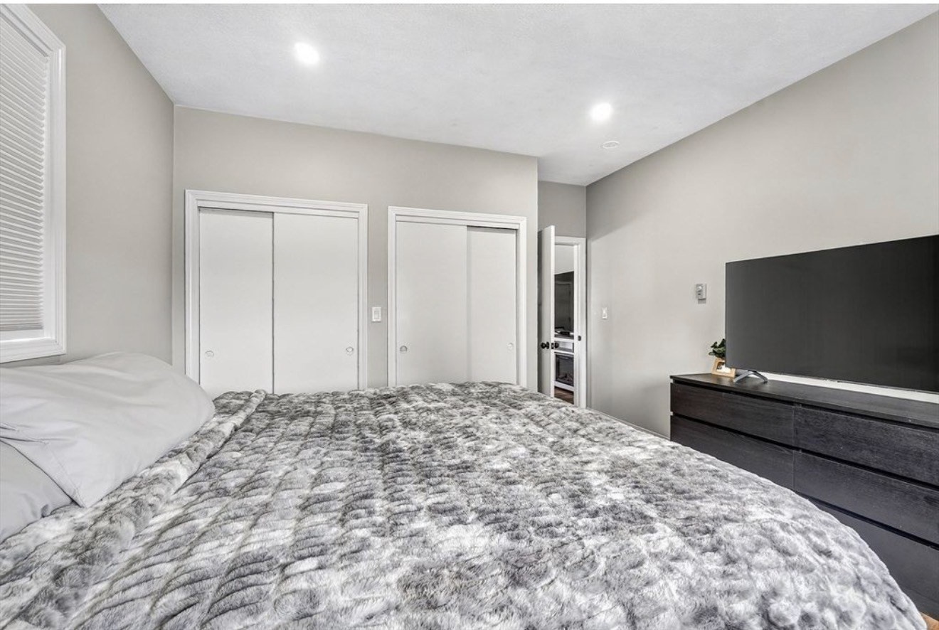 217 Highland Ave # 5