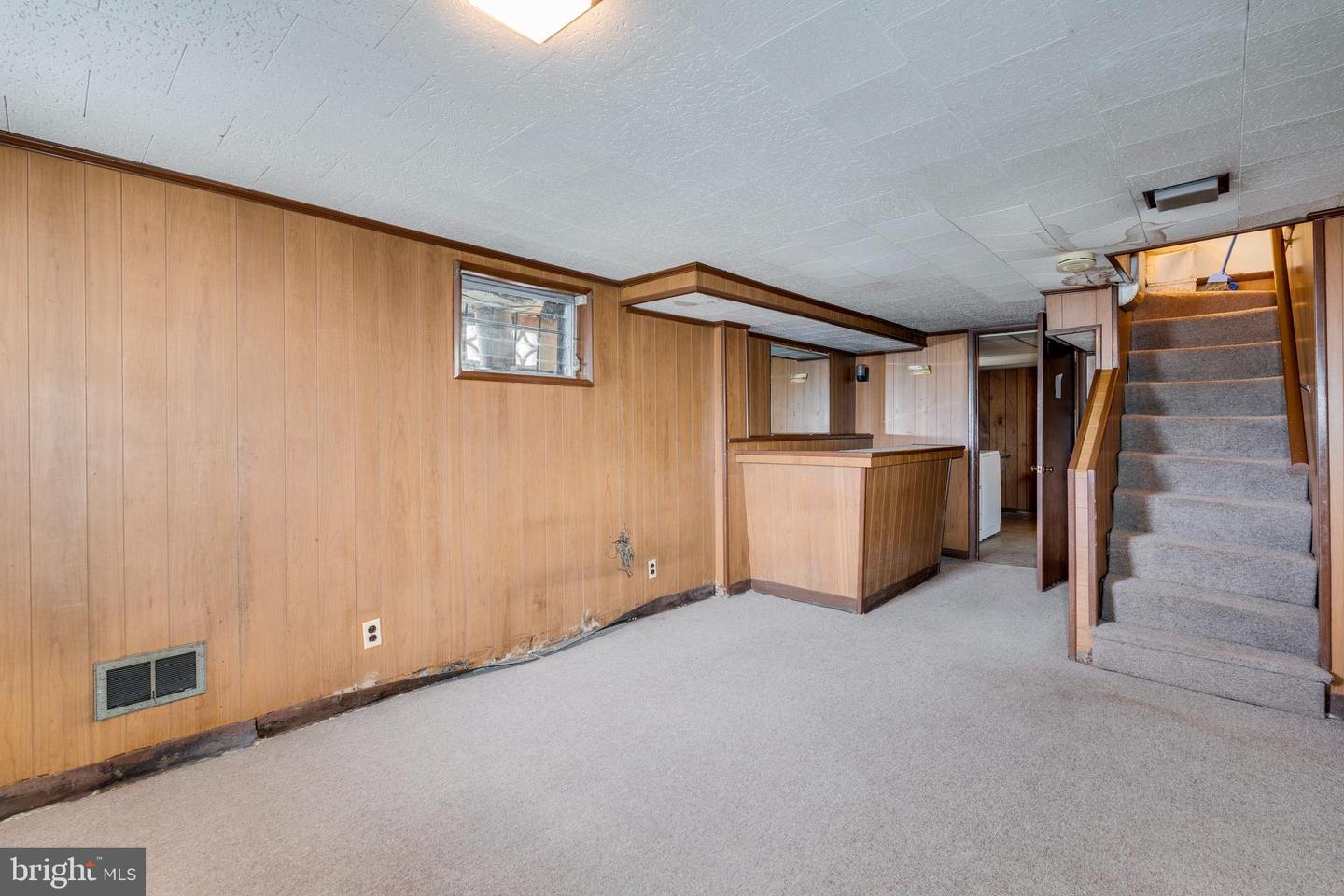 2910 S Dakota Ave NE