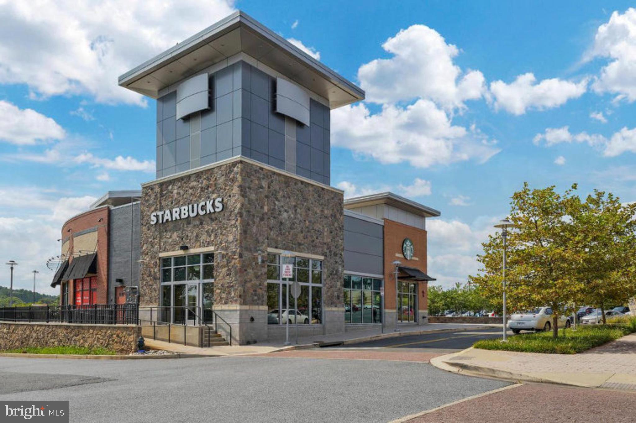 2910 S Dakota Ave NE