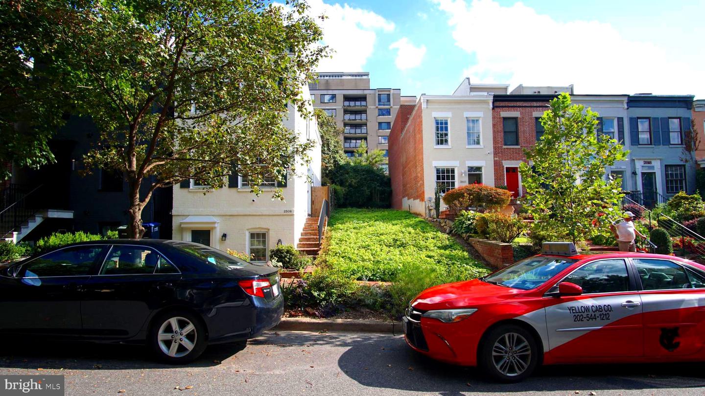 2510 I St NW